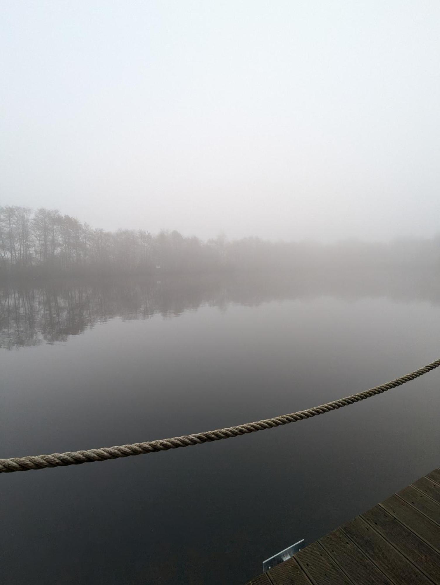 Hausboot Lena Hotell Papenburg Eksteriør bilde
